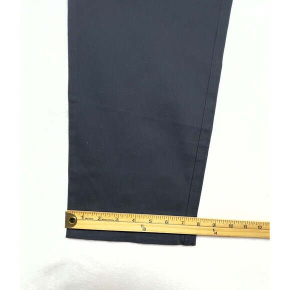 Banana Republic Short Men's Lightweight Stretch Chino Pant Sz 38x29 Grey Color - Picture 9 of 13